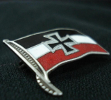 Reichsflagge mit Eisernes Kreuz Pin